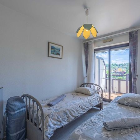 Apartment With Parking And Balcony Near The Beach โดวีลล์ ภายนอก รูปภาพ